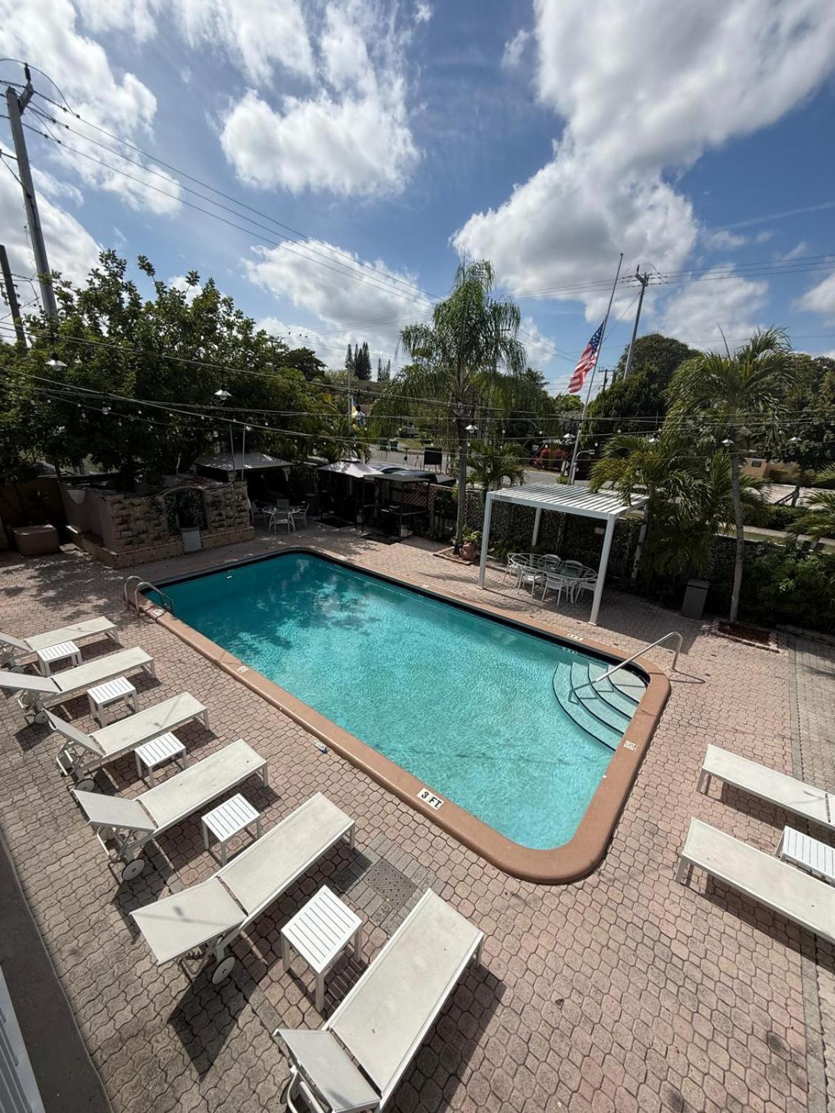 Sheridan Guesthouse Dania Beach Exteriör bild
